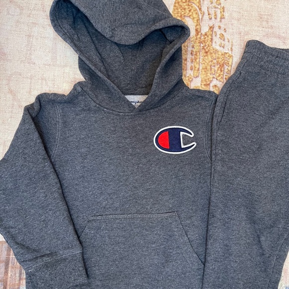 champion sweatsuit boys